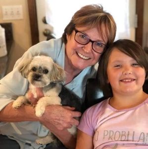 Meet your Posher, Linda